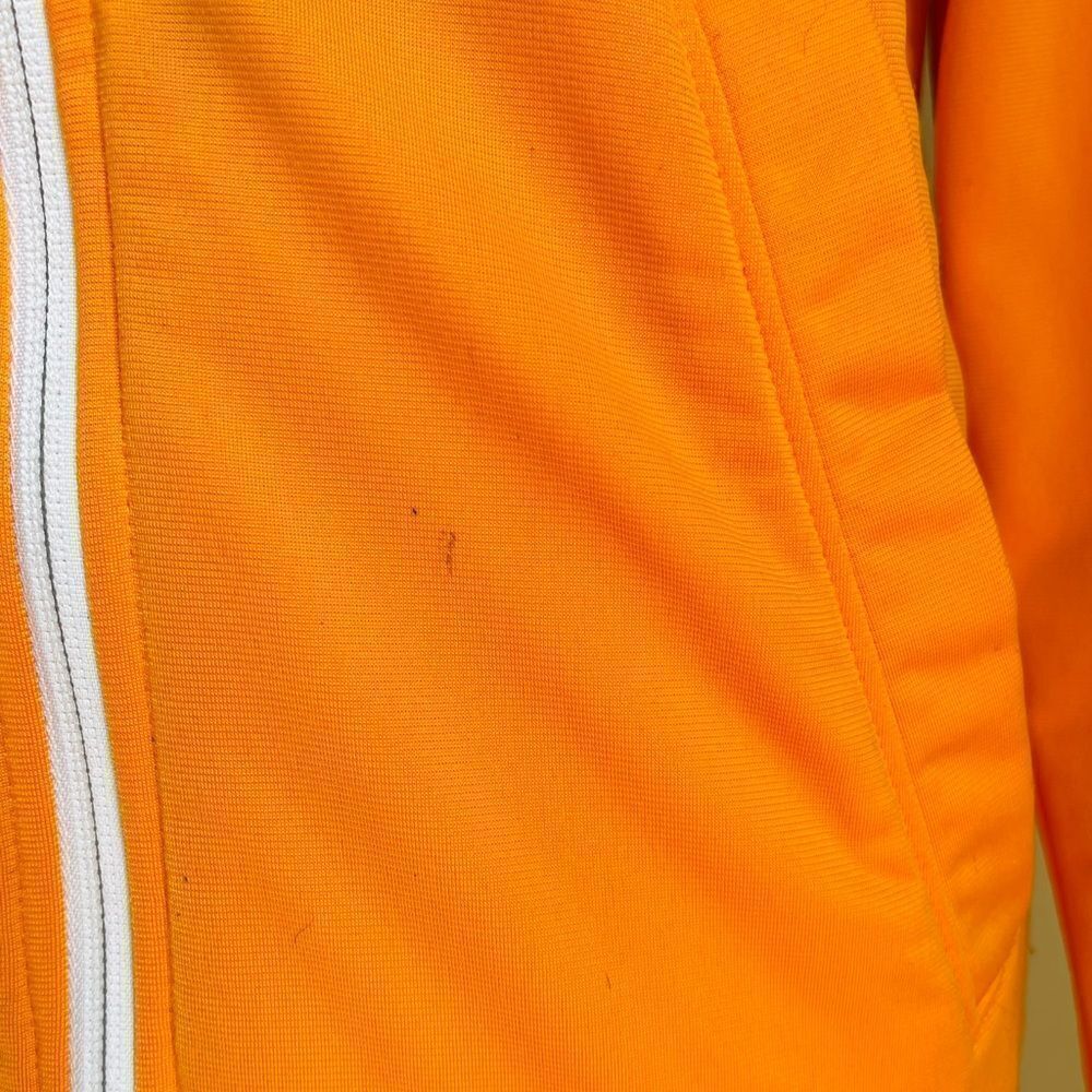 Women’s Under Armour Orange Lightweight jacket. - Picture 5 of 8